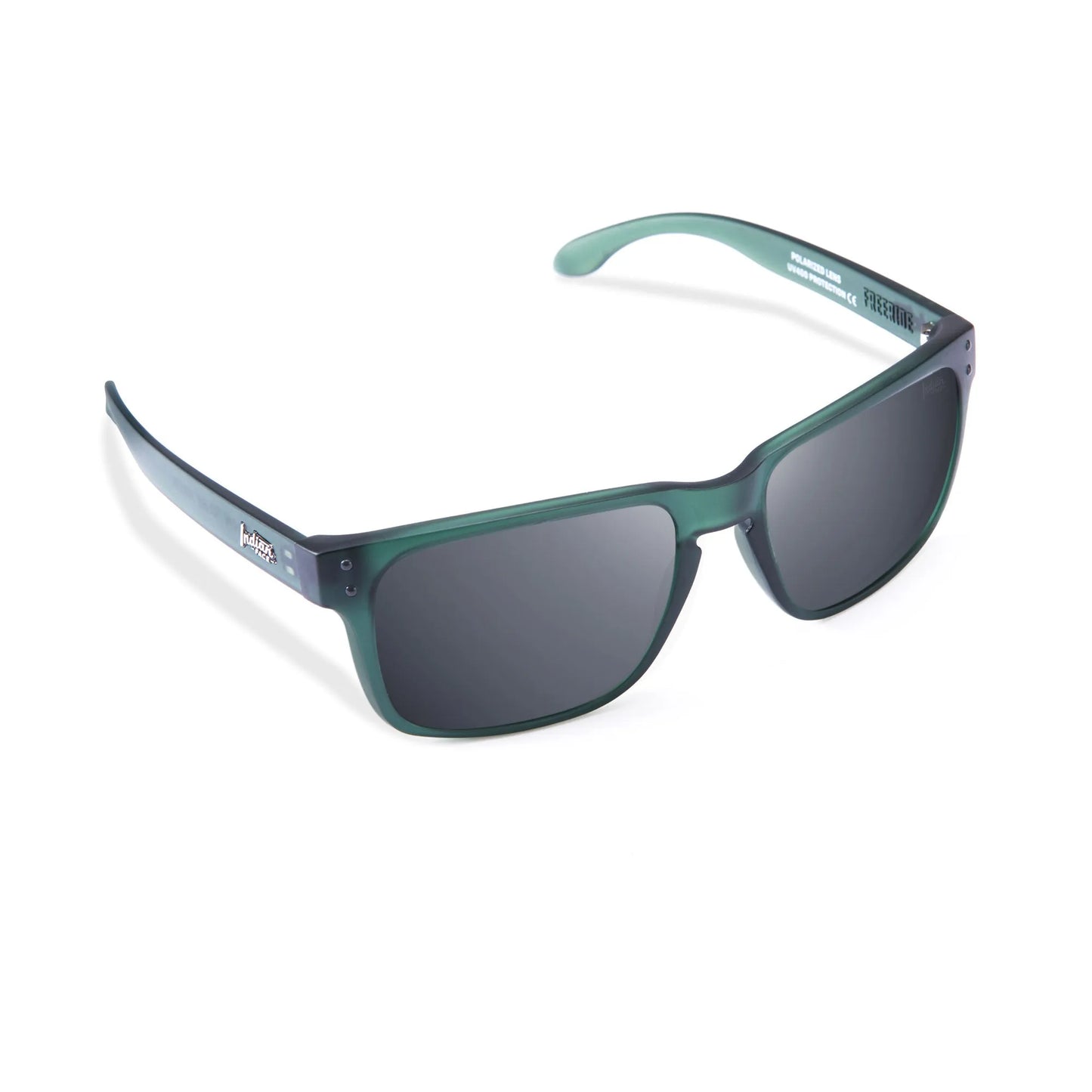 The Indian Face® Sonnenbrille von INDICOM BRANDS SL in grün mit polarisierter HD-Linse und mattem, rechteckigem Unisex-Rahmen. Die dunklen Gläser und leicht gebogenen Bügel sorgen für stylischen Alltagskomfort.