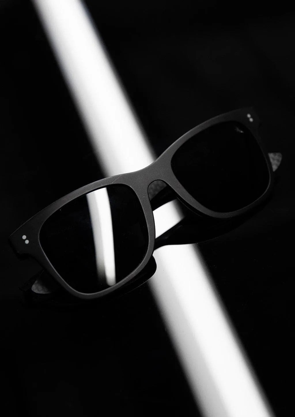 Sonnenbrille "Atom"