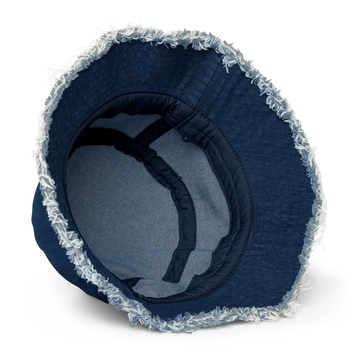 Fischerhut in Classic Denim von unten mit Blick ins Innenfutter, Schweißband und Fransenrand
