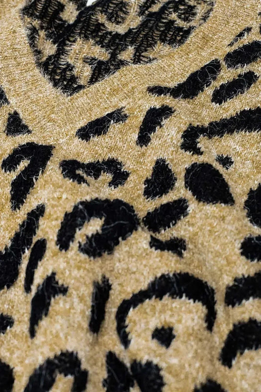 V-Neck Sweater mit Leoparden Print