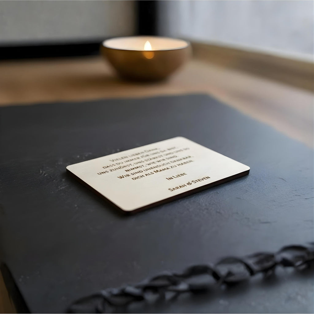 Holz-Geschenkkarte "Oma" | Handgefertigt and personalisierbar
