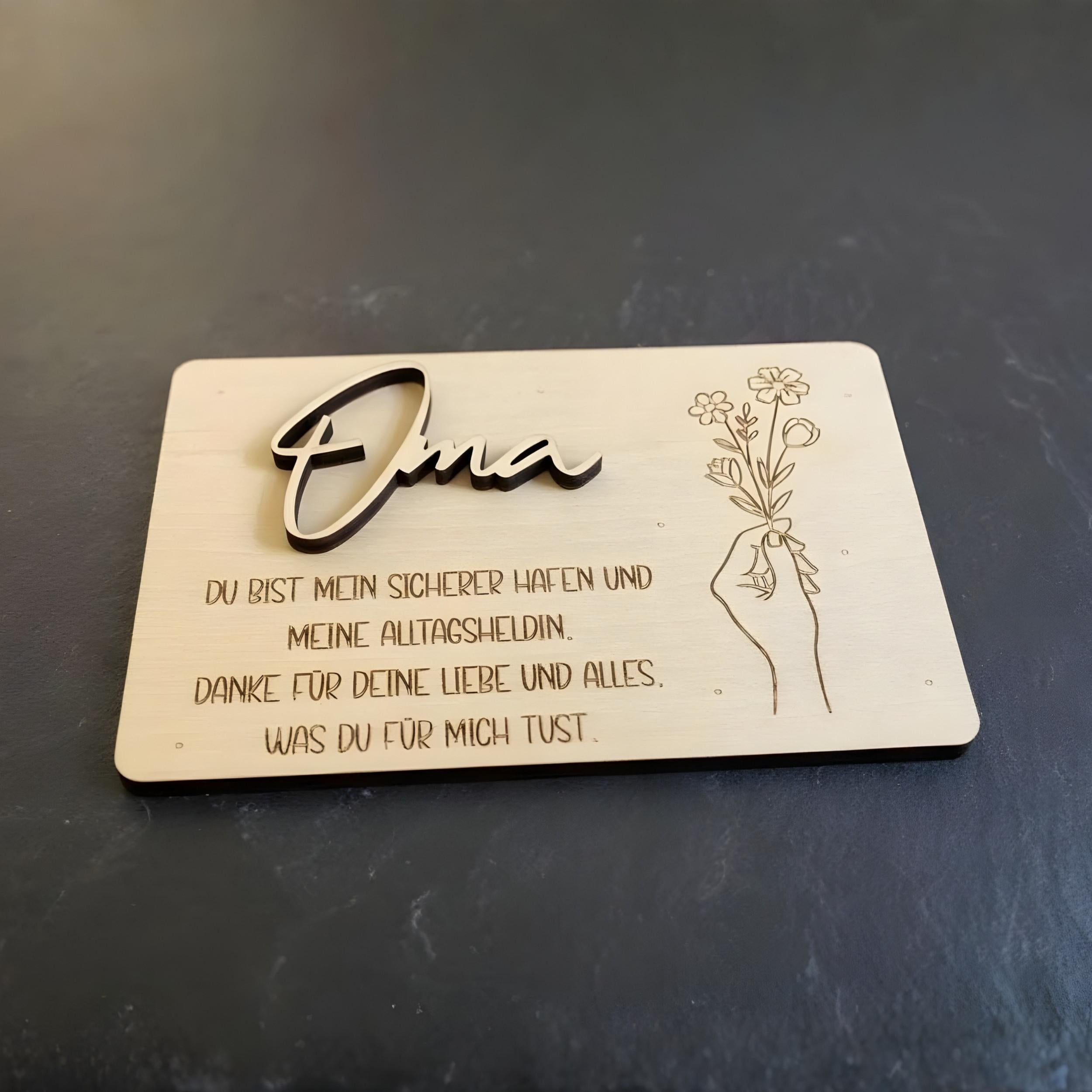 Holz-Geschenkkarte "Oma" | Handgefertigt and personalisierbar