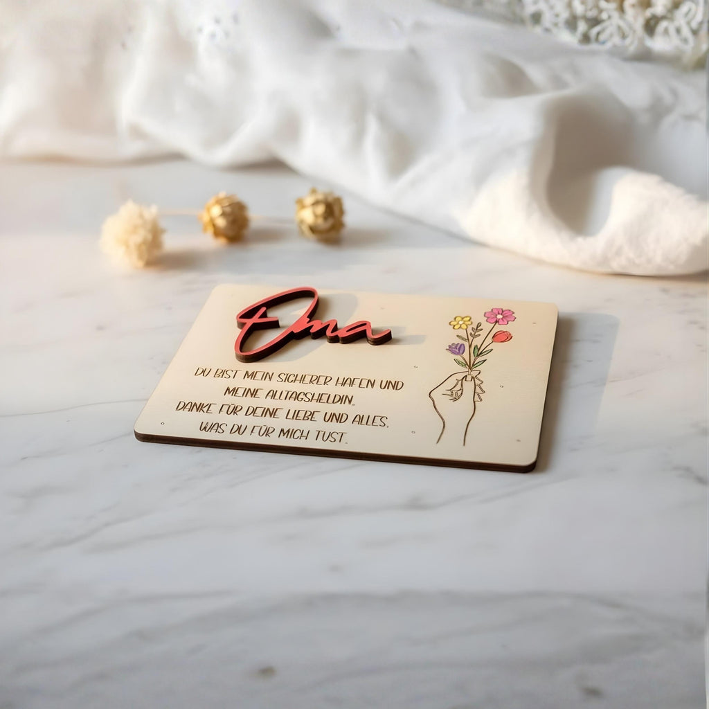 Holz-Geschenkkarte "Oma" | Handgefertigt and personalisierbar