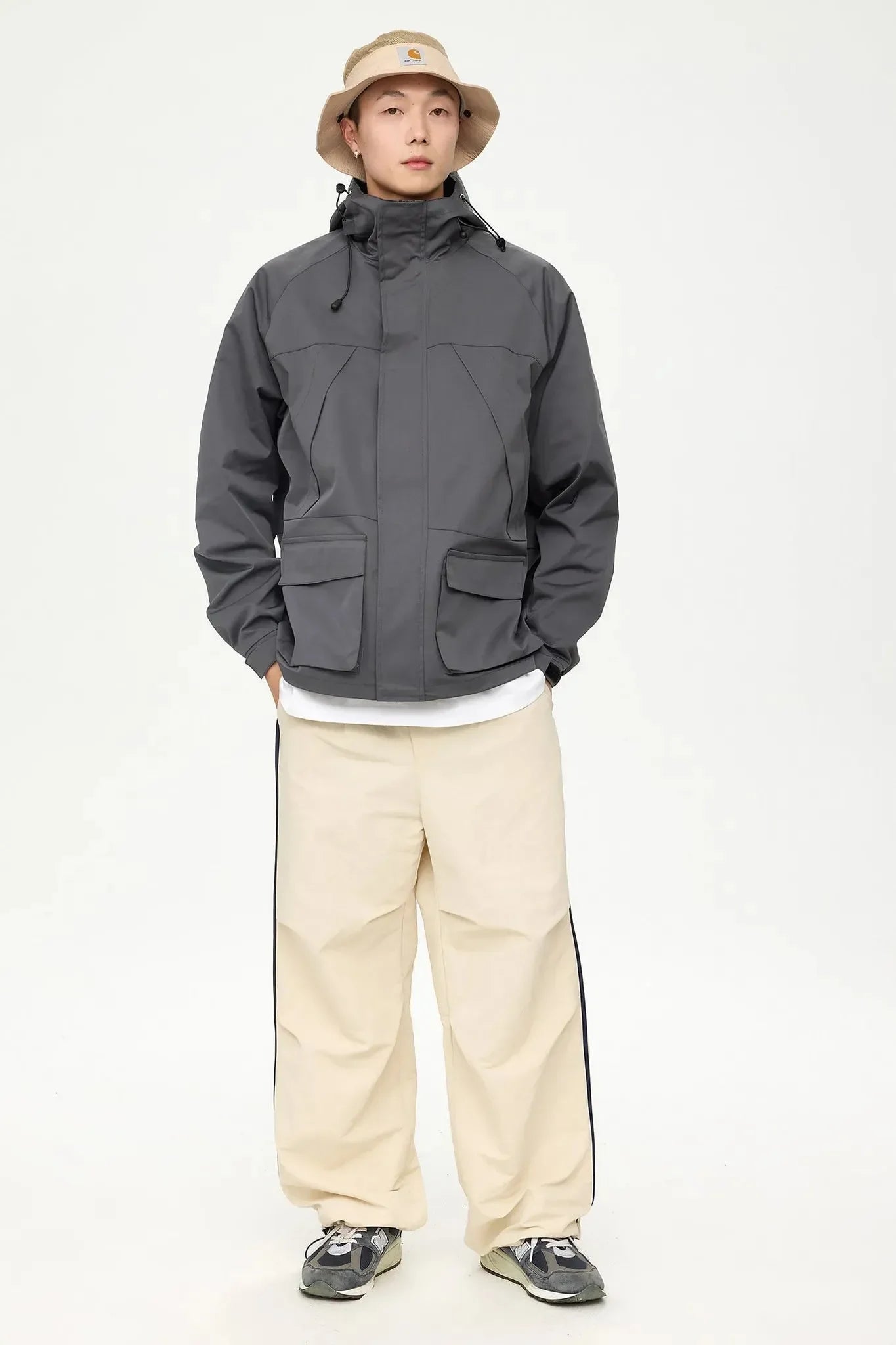 Wasserdichte Regenjacke in Grau