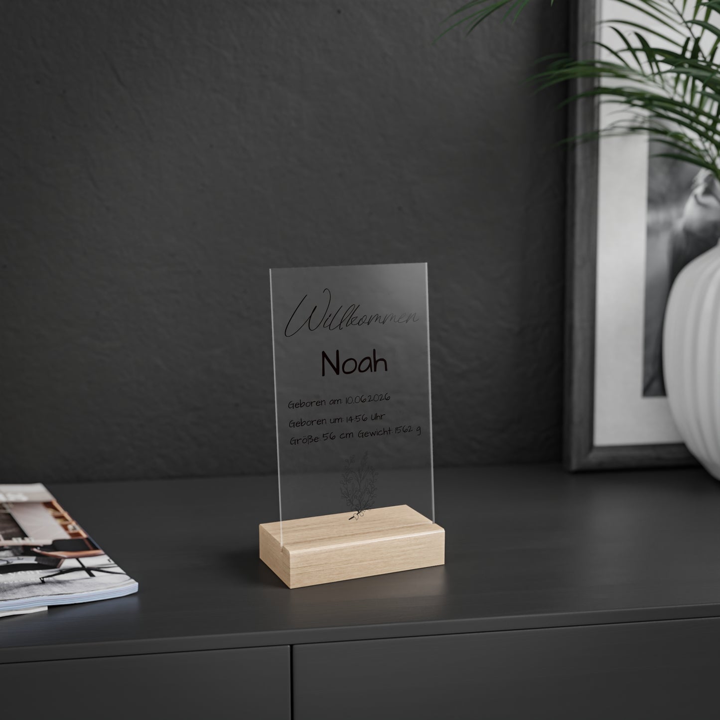 Personalisierte Acryl Tafel Geburt mit Holzsockel - Baby Daten Schild zur Geburt, Geschenk zur Babyshower, Kinderzimmer Deko