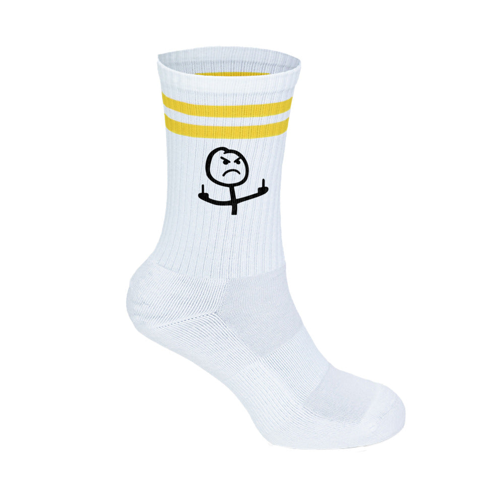 Weiße unisex baumwollsocken mit gelben streifen und schwarzem stickmännchen motiv mit mittelfingergruß