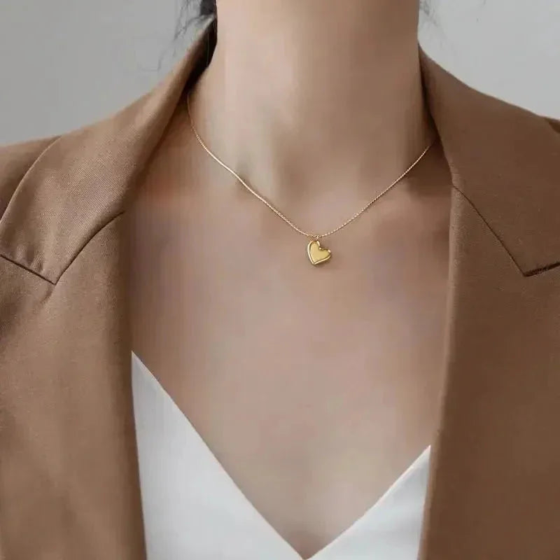 Halskette "Claire", Herzanhänger, in gold - Halskette - flyliving