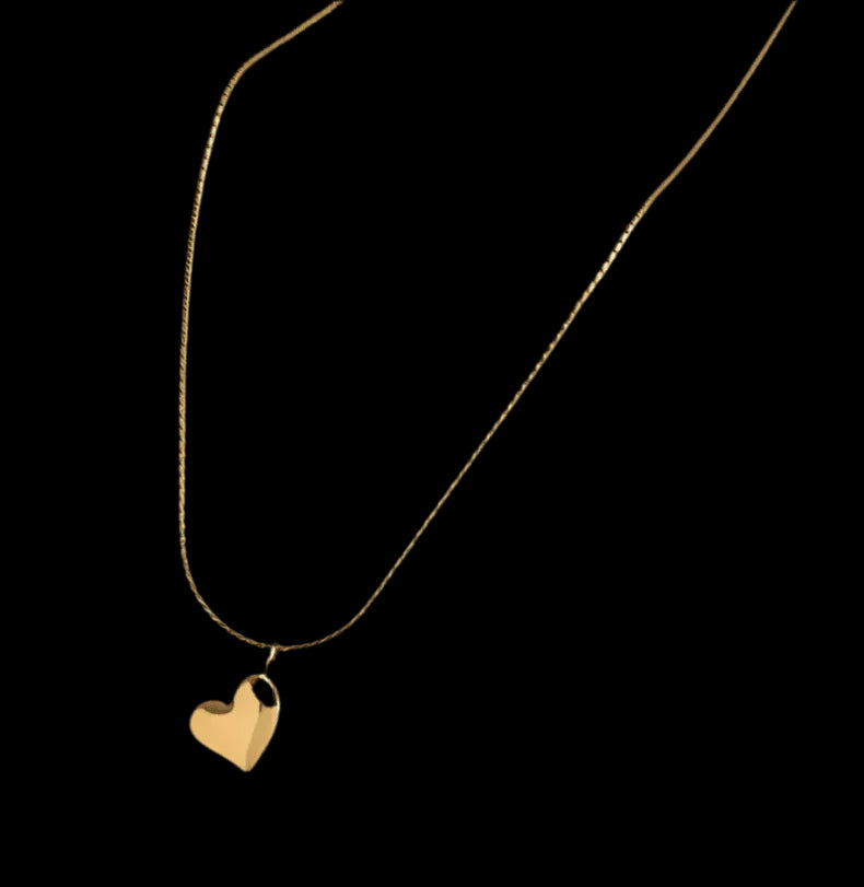 Halskette "Claire", Herzanhänger, in gold - Halskette - flyliving