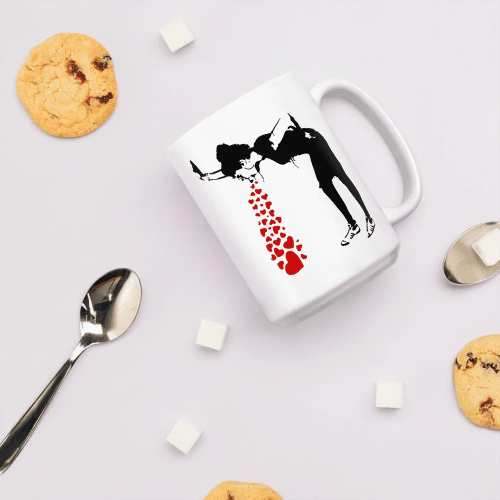 Tasse Banksy Lovesick Girl Throwing Up Hearts, 2002