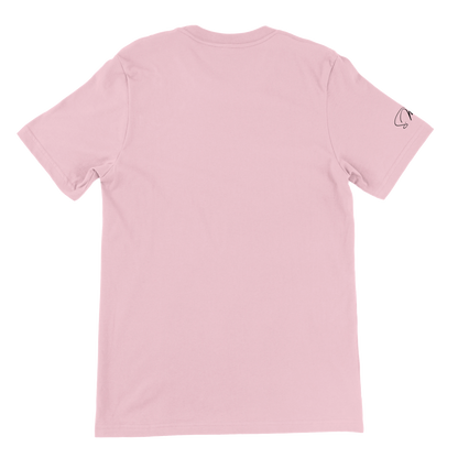 Ein softes rosa kurzarmshirt mit einem dezenten schwarzen logo am linken ärmel im sarkastisches frosch design