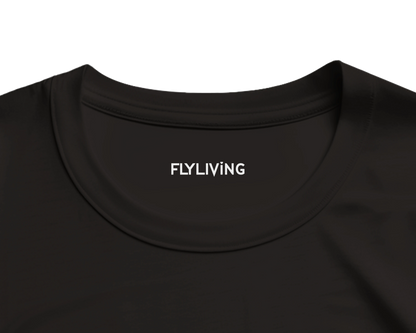 Schwarzes oversized streetwear t-shirt mit flyliving aufdruck im kragen und front oder backprint