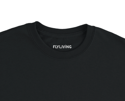 Schwarzes la sentimental heavyweight t shirt aus premium baumwolle mit weißem flyliving print am kragen