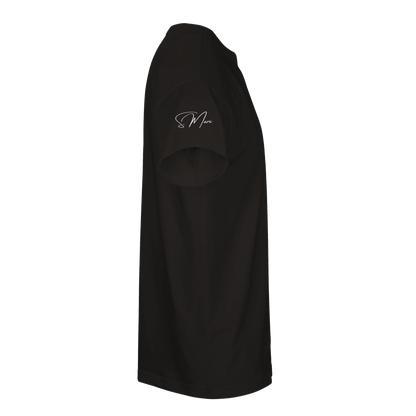 Schwarzes ärmelloses kleid mit weißem mari logo stickerei vorne im oversized streetwear t shirt style für sommer