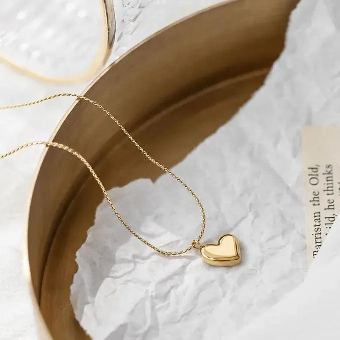 Halskette "Claire", Herzanhänger, in gold - Halskette - flyliving