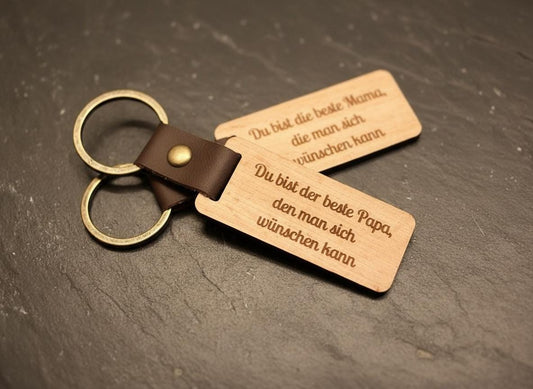 Schlüsselanhänger Holz Du bist die beste Mama / der beste Papa – personalisiertes Geschenk Eltern, Muttertag, Vatertag, Geburtstag, Name