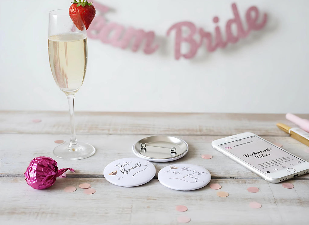 Anstecker JGA für Junggesellinenabschied, Hochzeit, Braut, Team, Espresso Martini / Aperol, 6 cm Durchmesser, Set