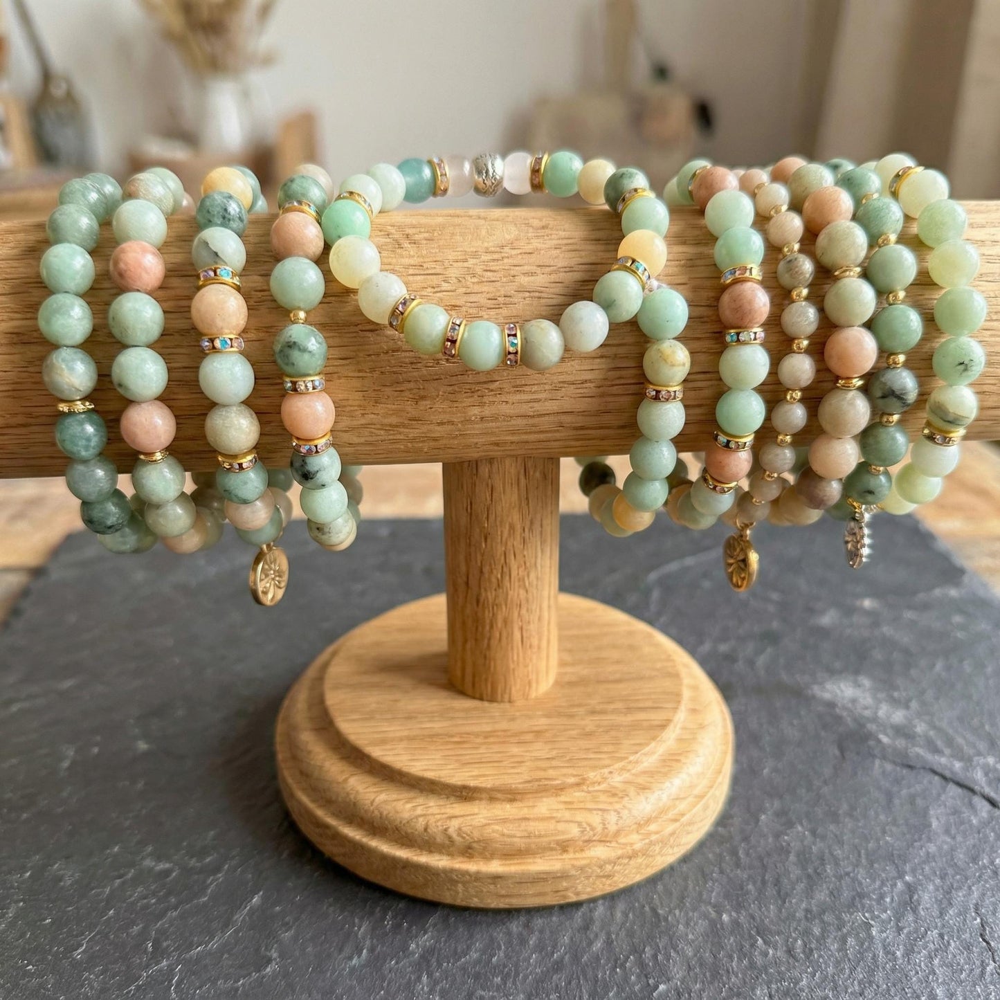 Armband aus Perlen