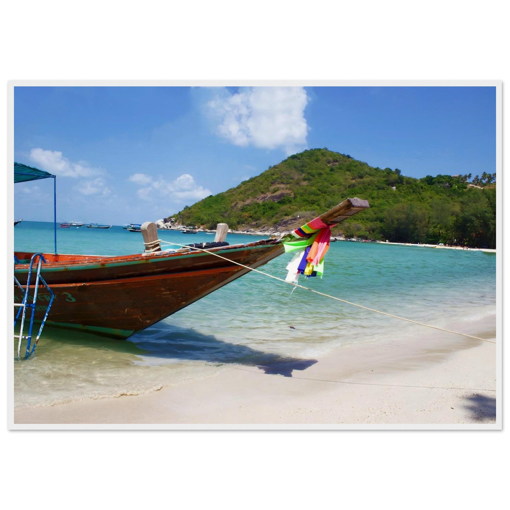 Gerahmtes Bild Longtailboot auf Koh Pangan - Edles Wandkunstwerk für dein Zuhause