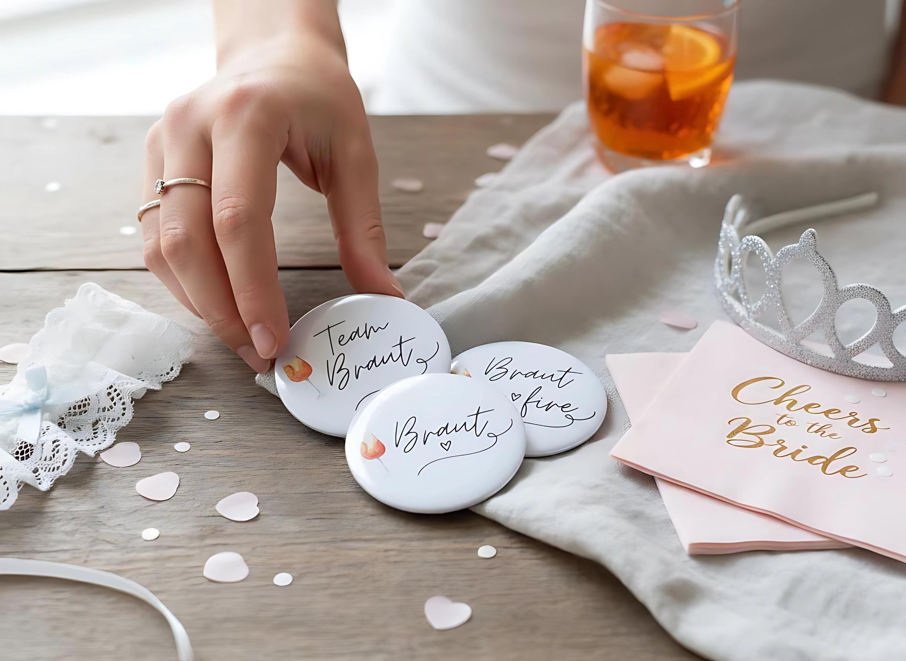 Anstecker JGA für Junggesellinenabschied, Hochzeit, Braut, Team, Espresso Martini / Aperol, 6 cm Durchmesser, Set