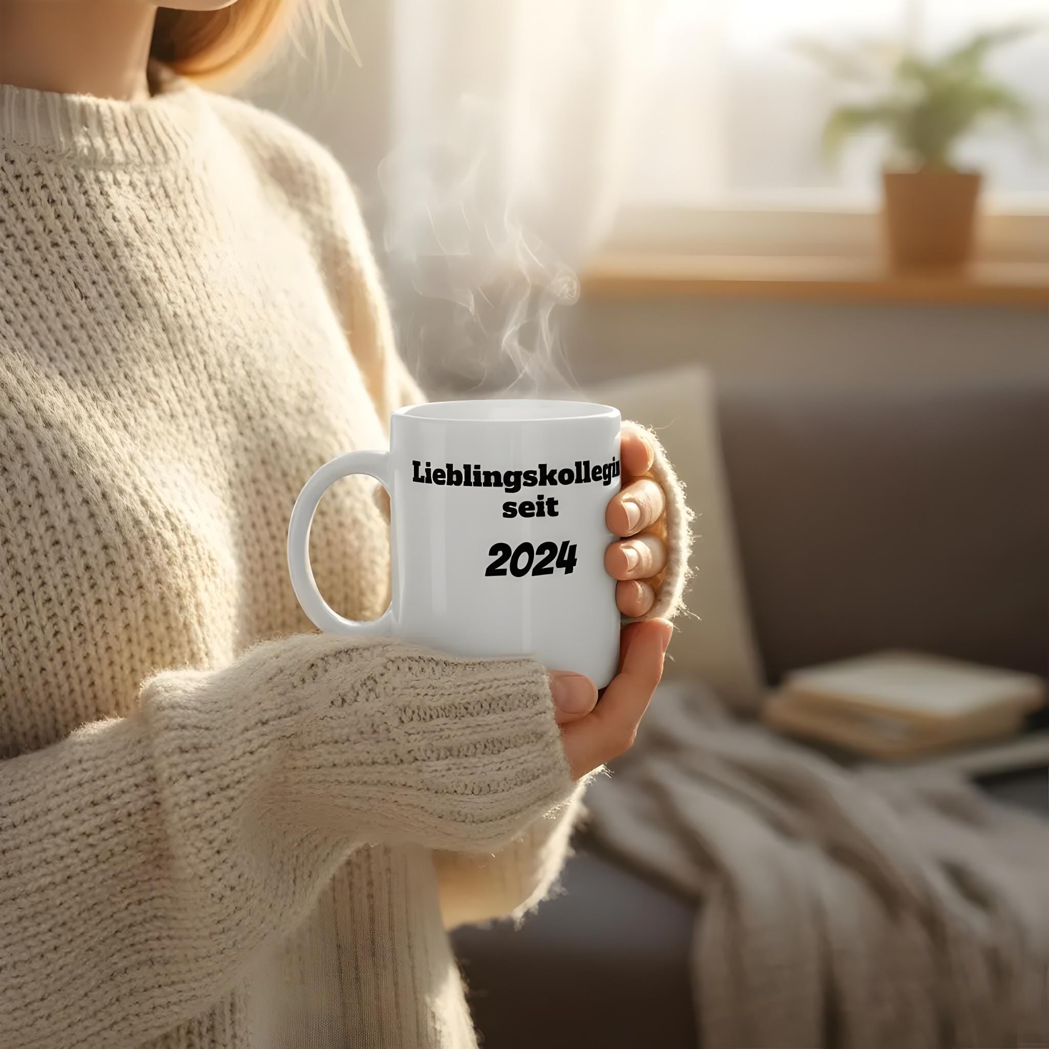 Personalisierte Tasse – „Lieblingskollegin seit …“ mit Jahreszahl & Wunschname, Bürotasse 325 ml