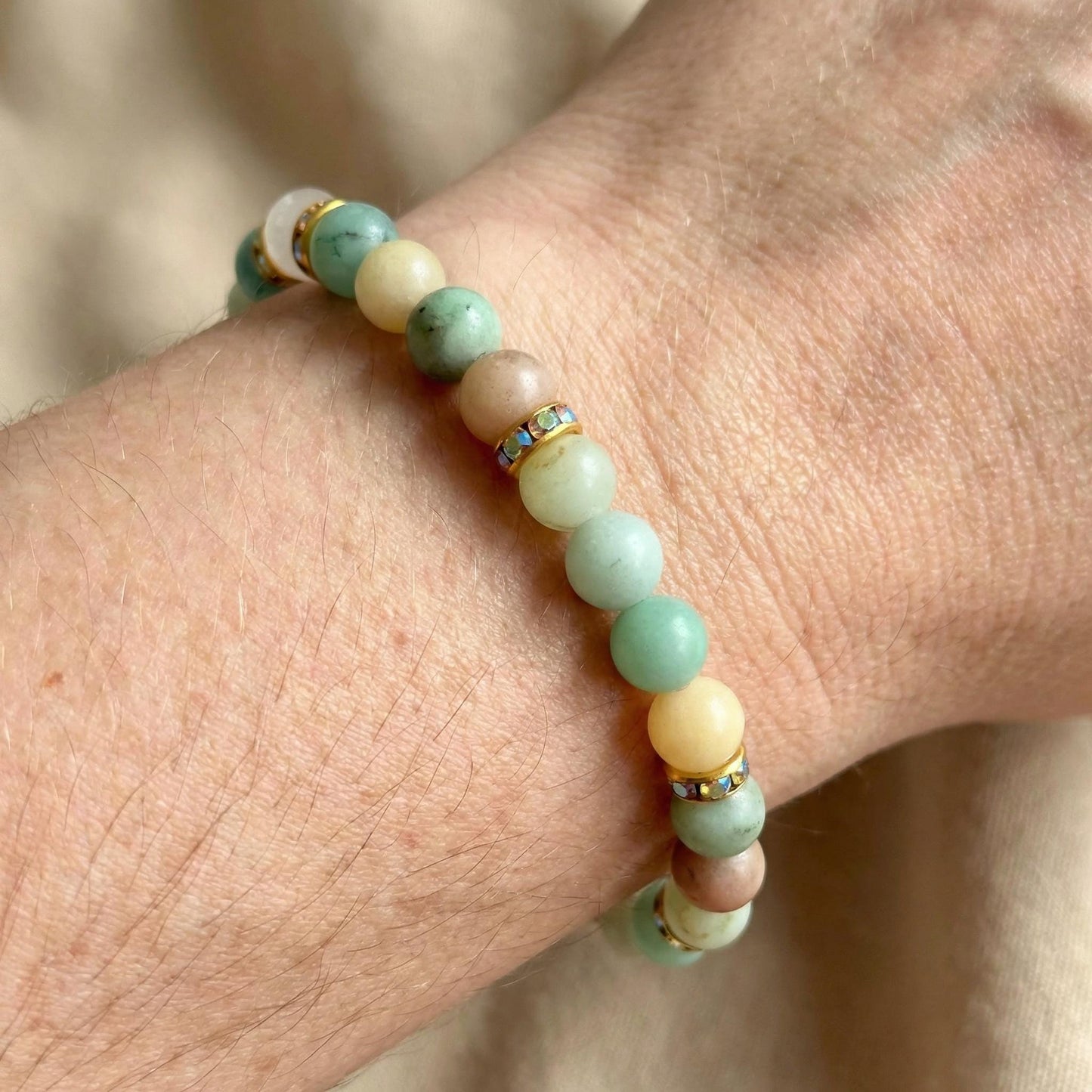 Armband aus Perlen