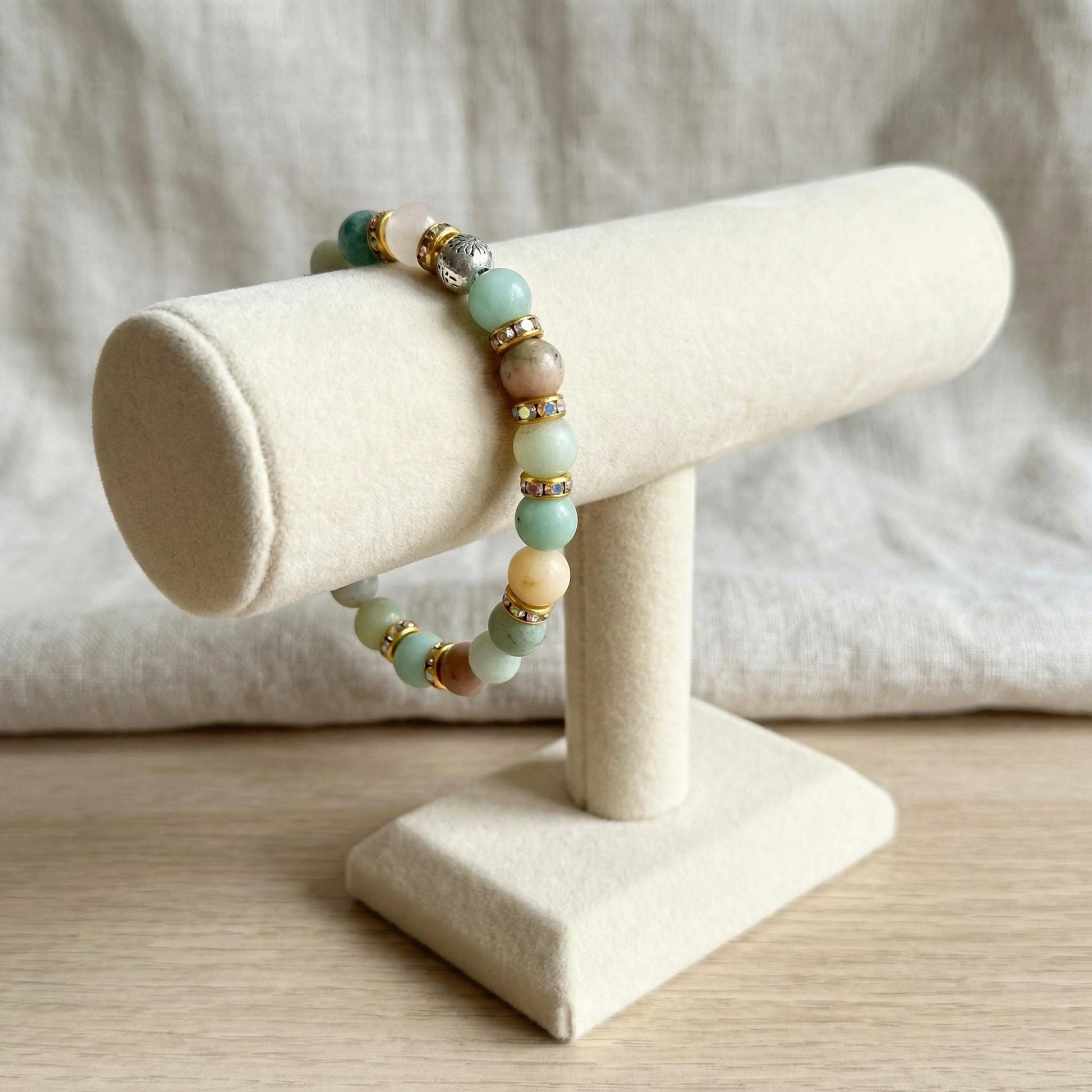 Armband aus Perlen