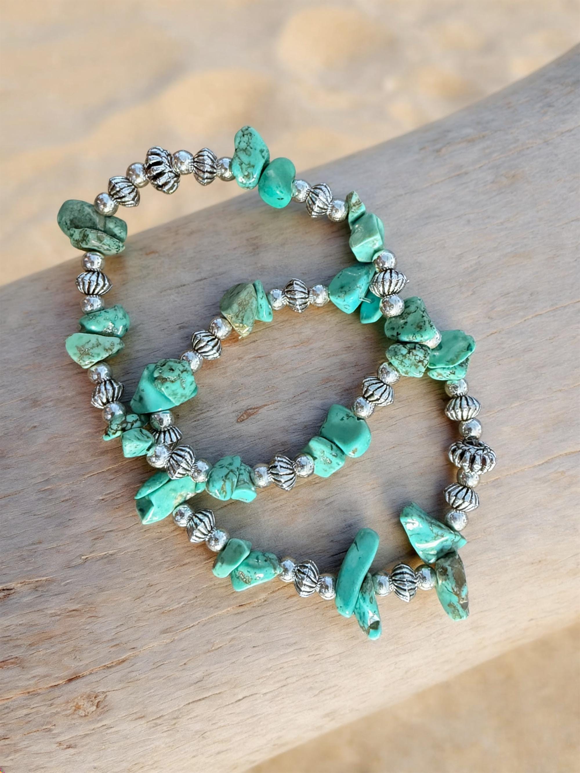 Armband mit Türkisen, handgemacht, Boho Stil, Schmuck, Geschenk für Frauen, Strand Accessoire, Sommer Mode