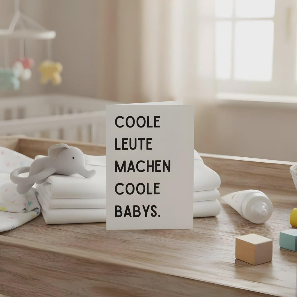 Lustige Karte "Coole Leute machen coole Babys" – Geburt und Schwangerschaftsverkündung, werdende Eltern, schwarz weiß