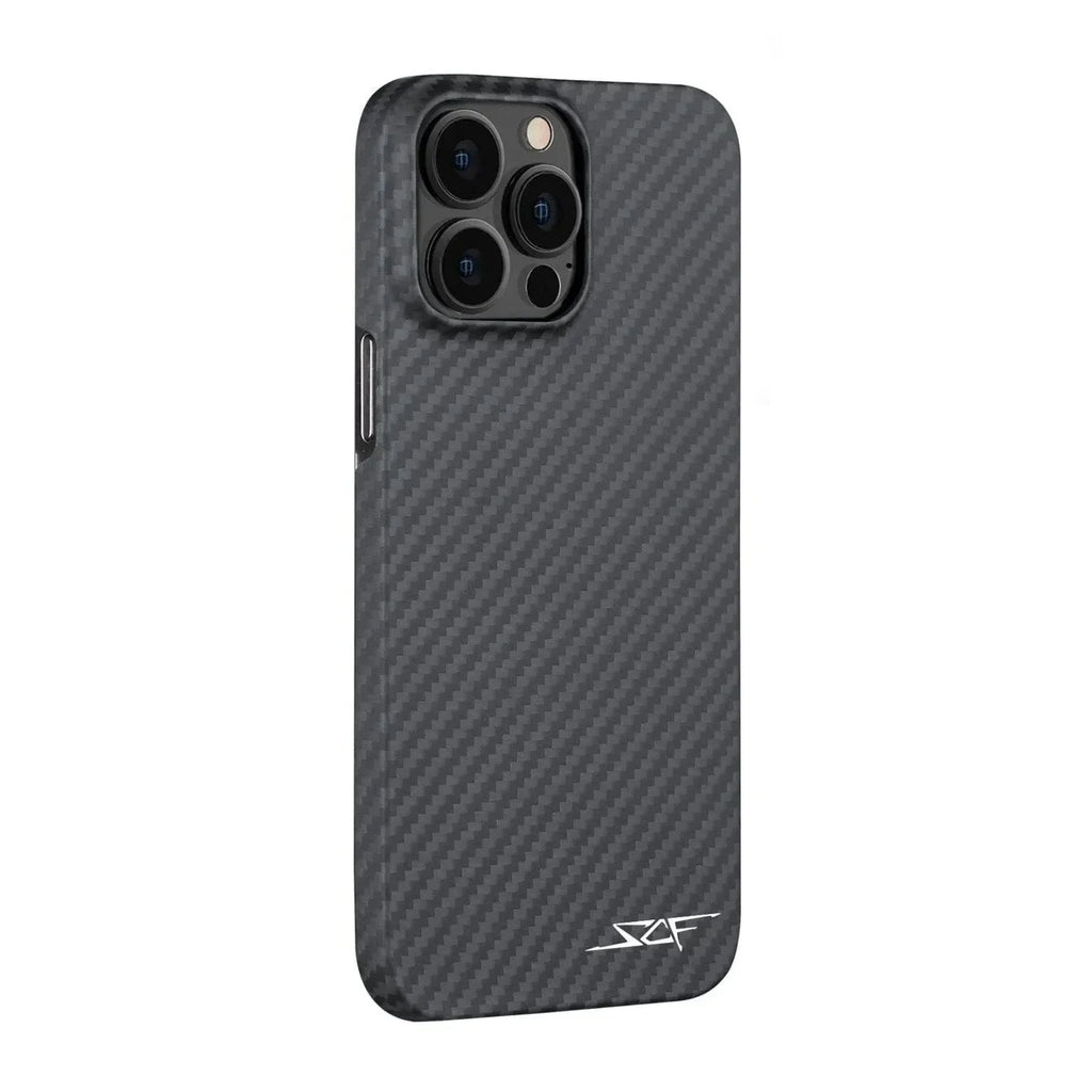 iPhone Case "Ghost" aus Carbon