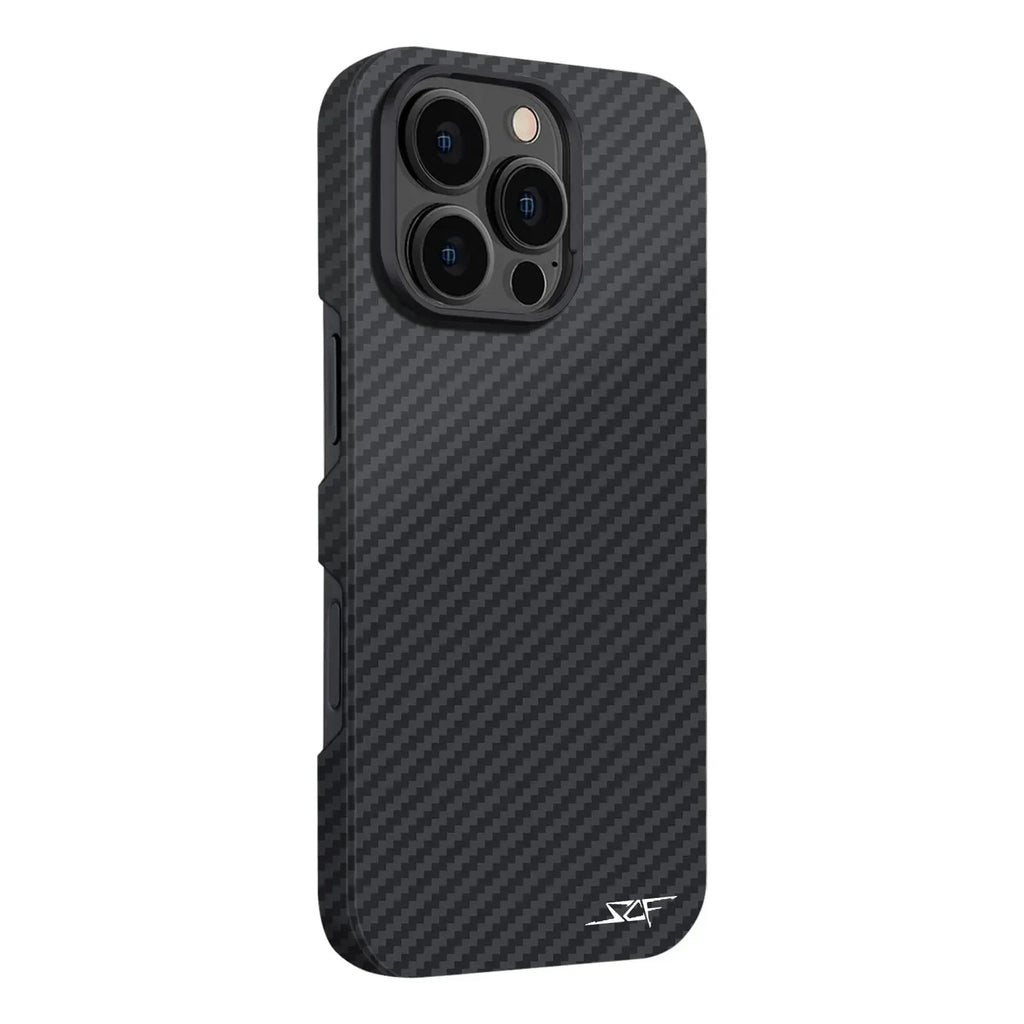 iPhone Case "Ghost" aus Carbon