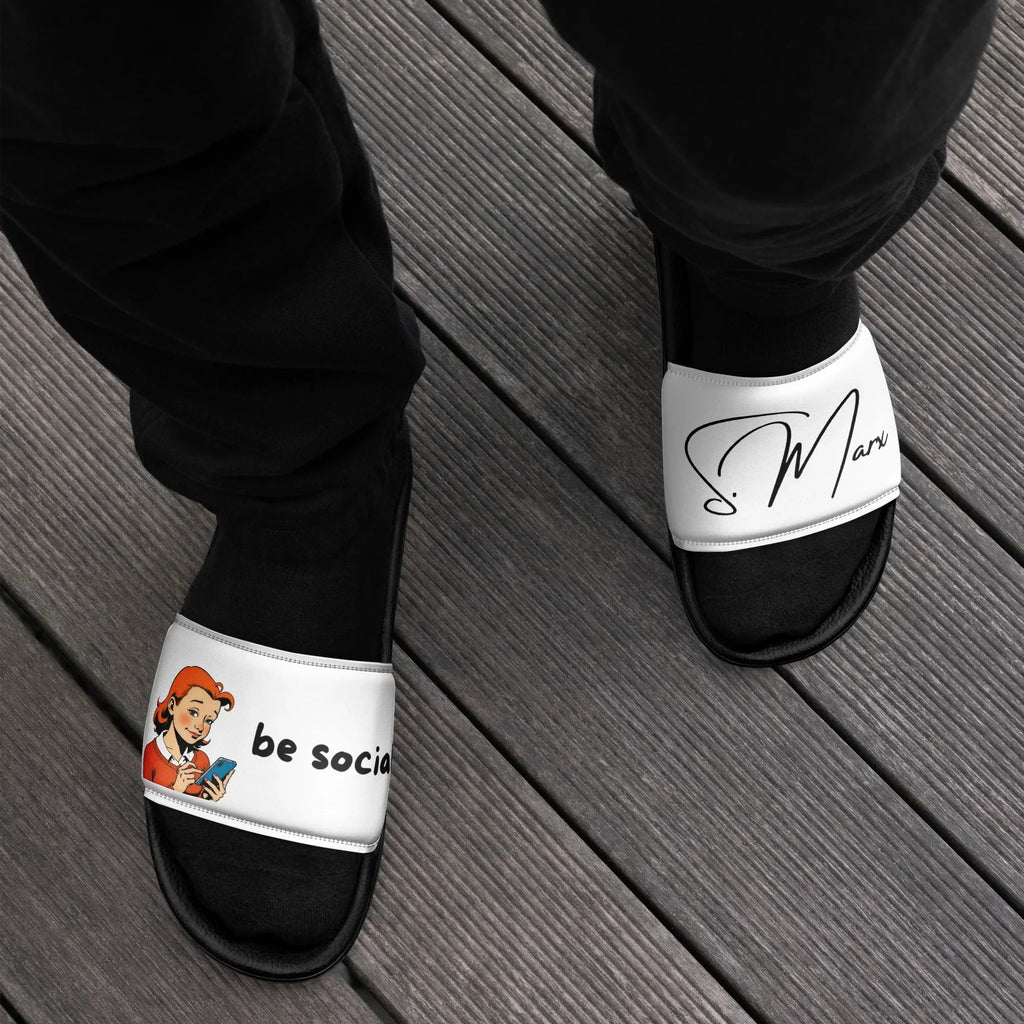 Moderne Badelatschen "be social" für Männer - Slippers - flyliving