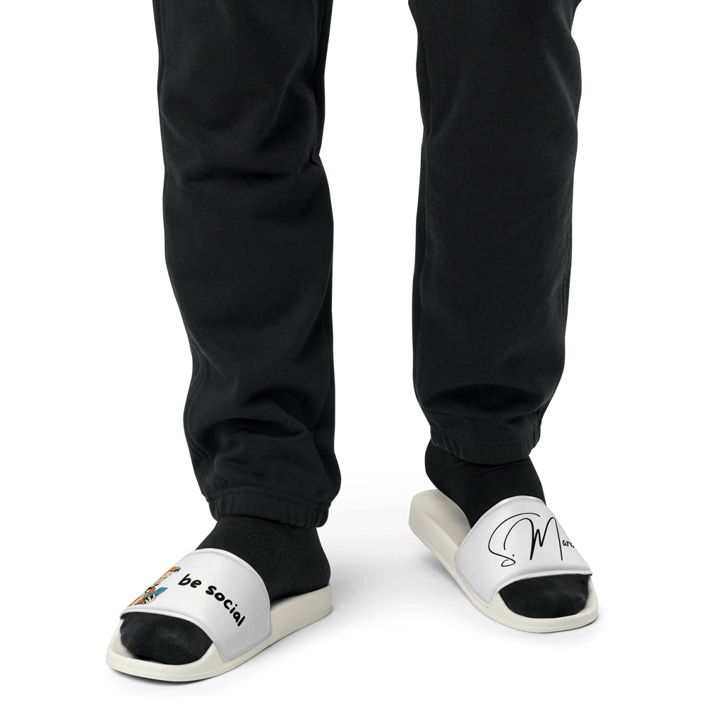 Moderne Badelatschen "be social" für Männer - Slippers - flyliving