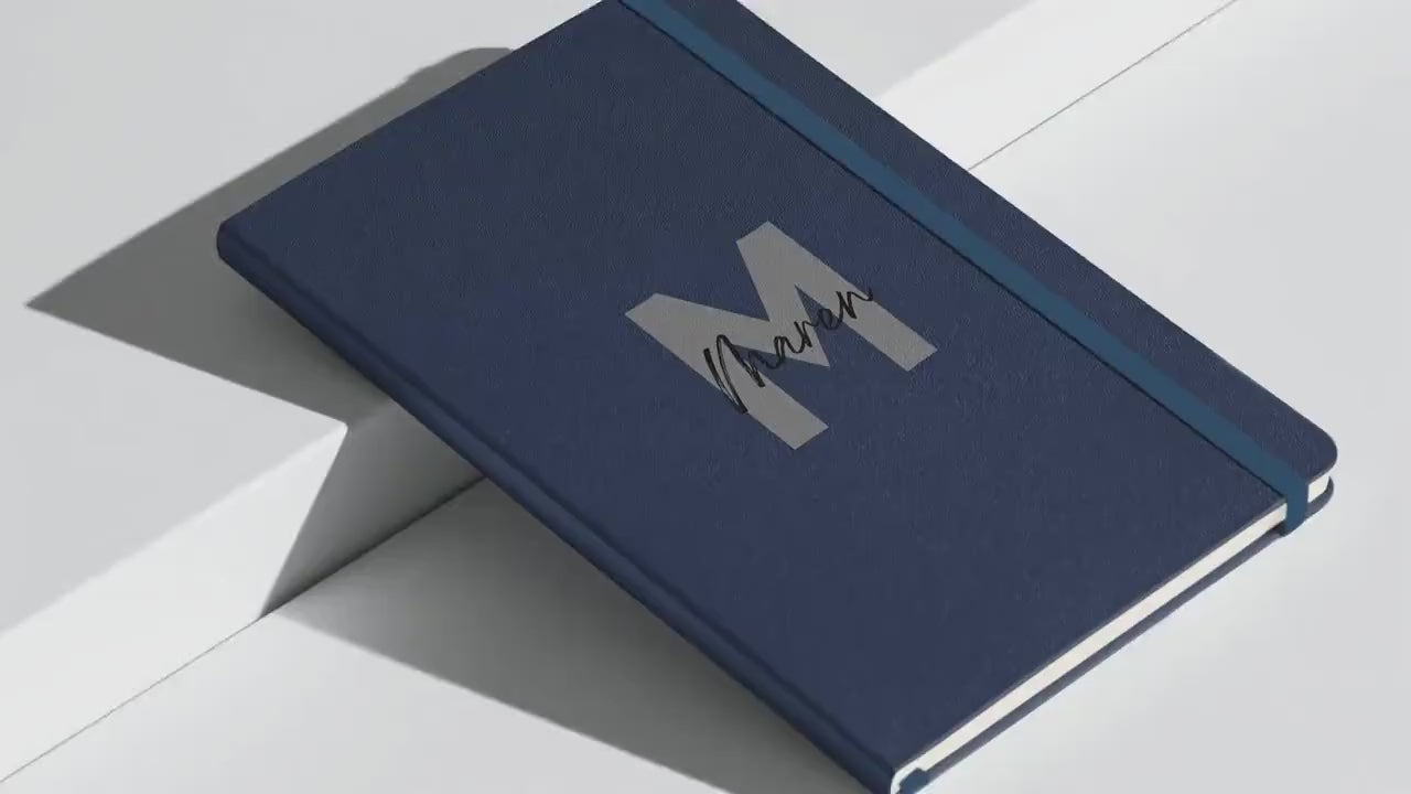 Personalisiertes Notizbuch mit Initiale & Name – Hardcover Journal A5, Geschenk für Büro, Studium, Lehrer und Kollegin, verschiedene Farben